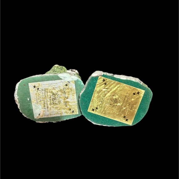 Museum Collections 1987 Winter & Critter Cottages Pair Small Hand-Painted Figure - Picture 2 of 7